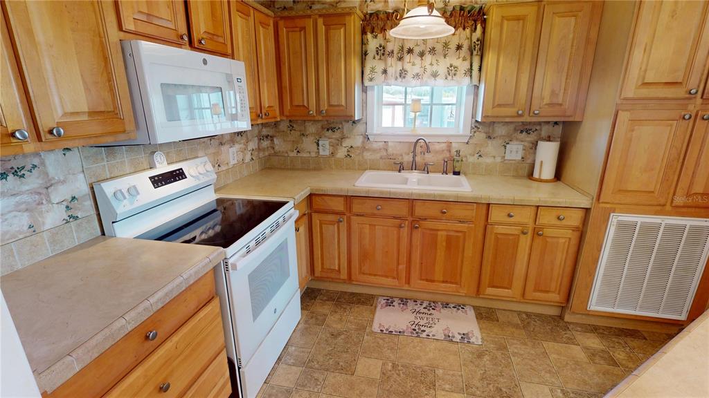 10101 Burnt Store Road, Unit 141 Punta Gorda, FL 33950 - Photo 10 of 34