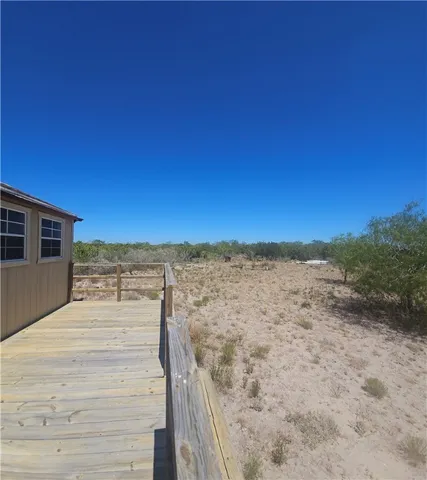 a view of a dry yard