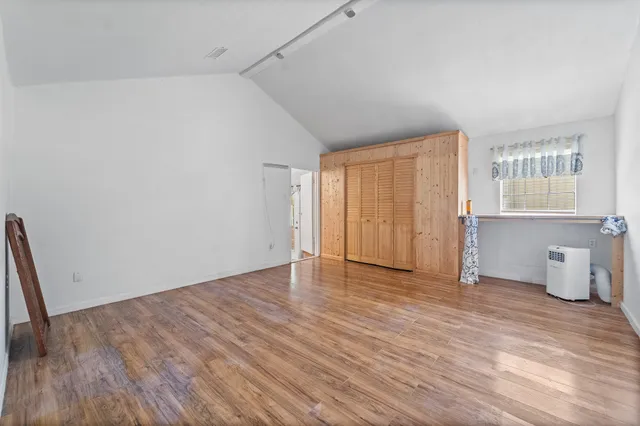 $229,000 | 401 Lee Avenue, Anahuac, TX 77514