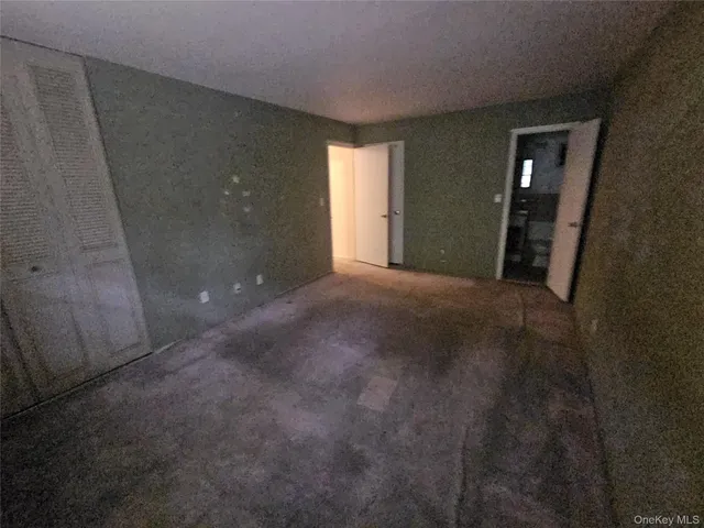 $169,900 | 424 Carpenter Avenue, Unit 11, Newburgh, NY 12550