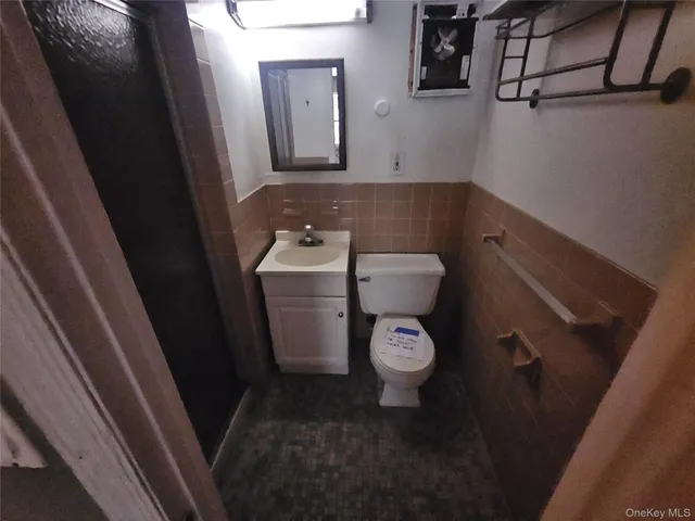 $169,900 | 424 Carpenter Avenue, Unit 11, Newburgh, NY 12550