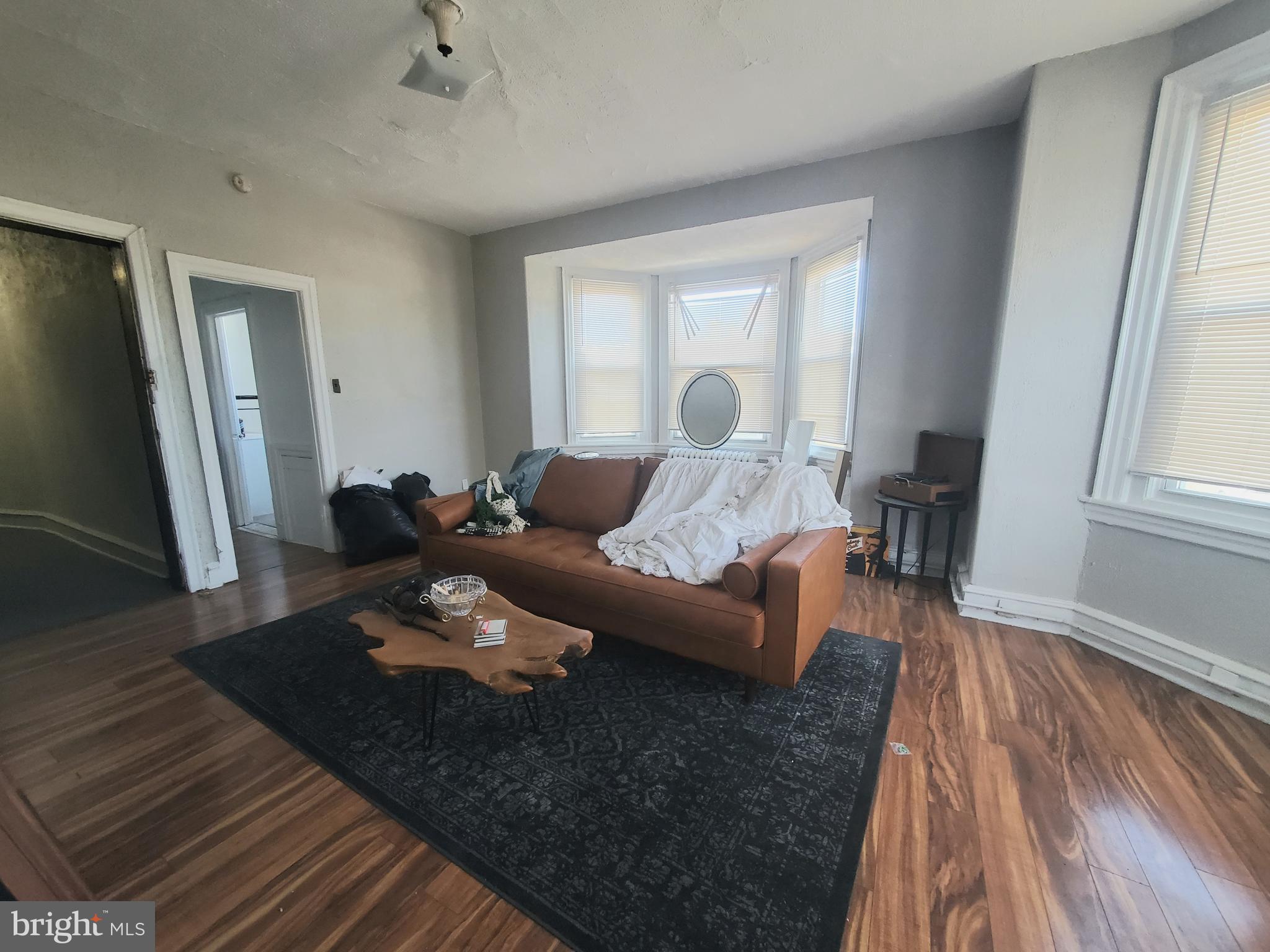 4960 Chestnut Street, Unit 2 Philadelphia, PA 19139 - Photo 6 of 10 living/entertaining