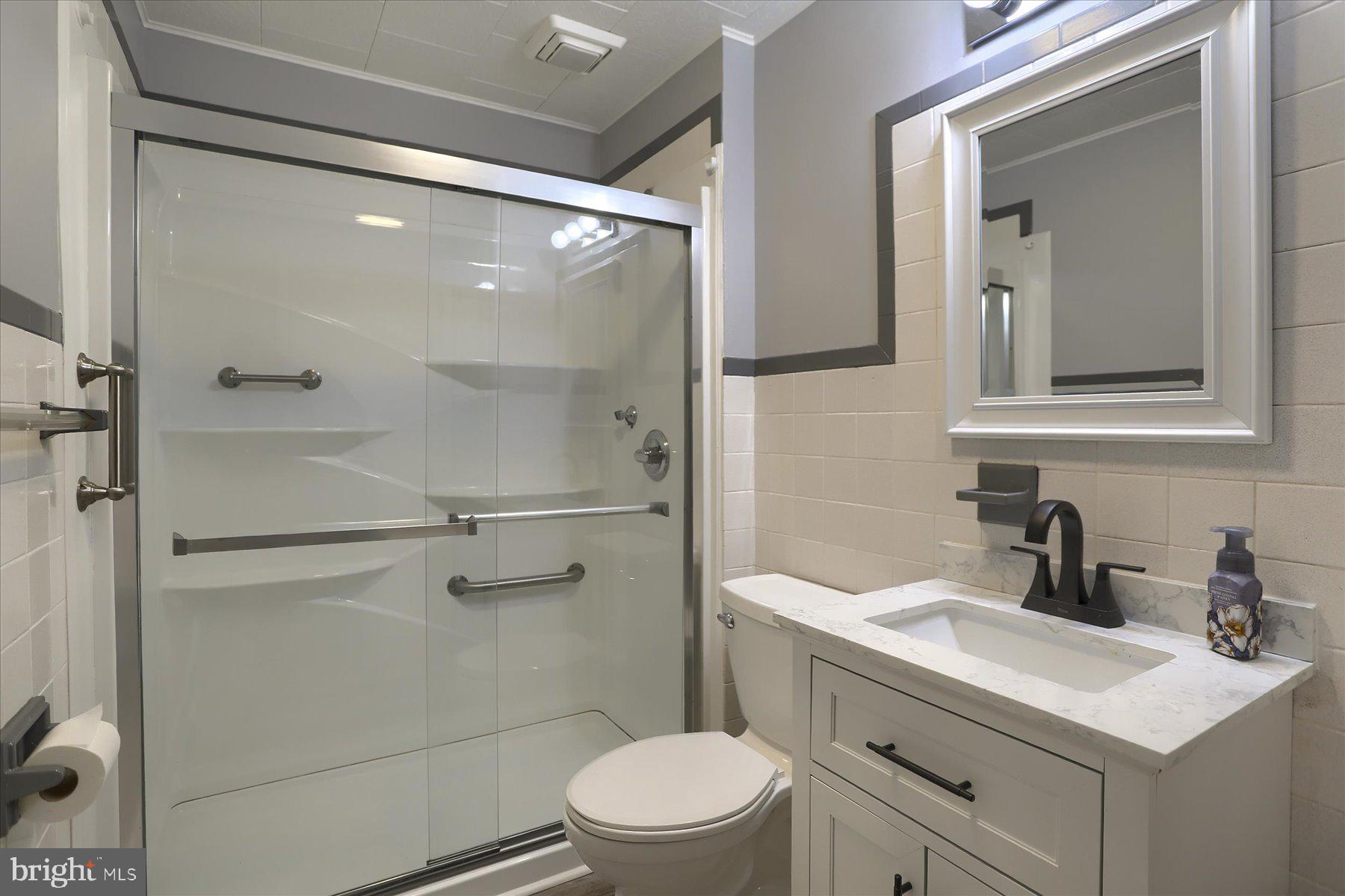 425 East Walnut Street Lewistown, PA 17044 - Photo 18 of 37