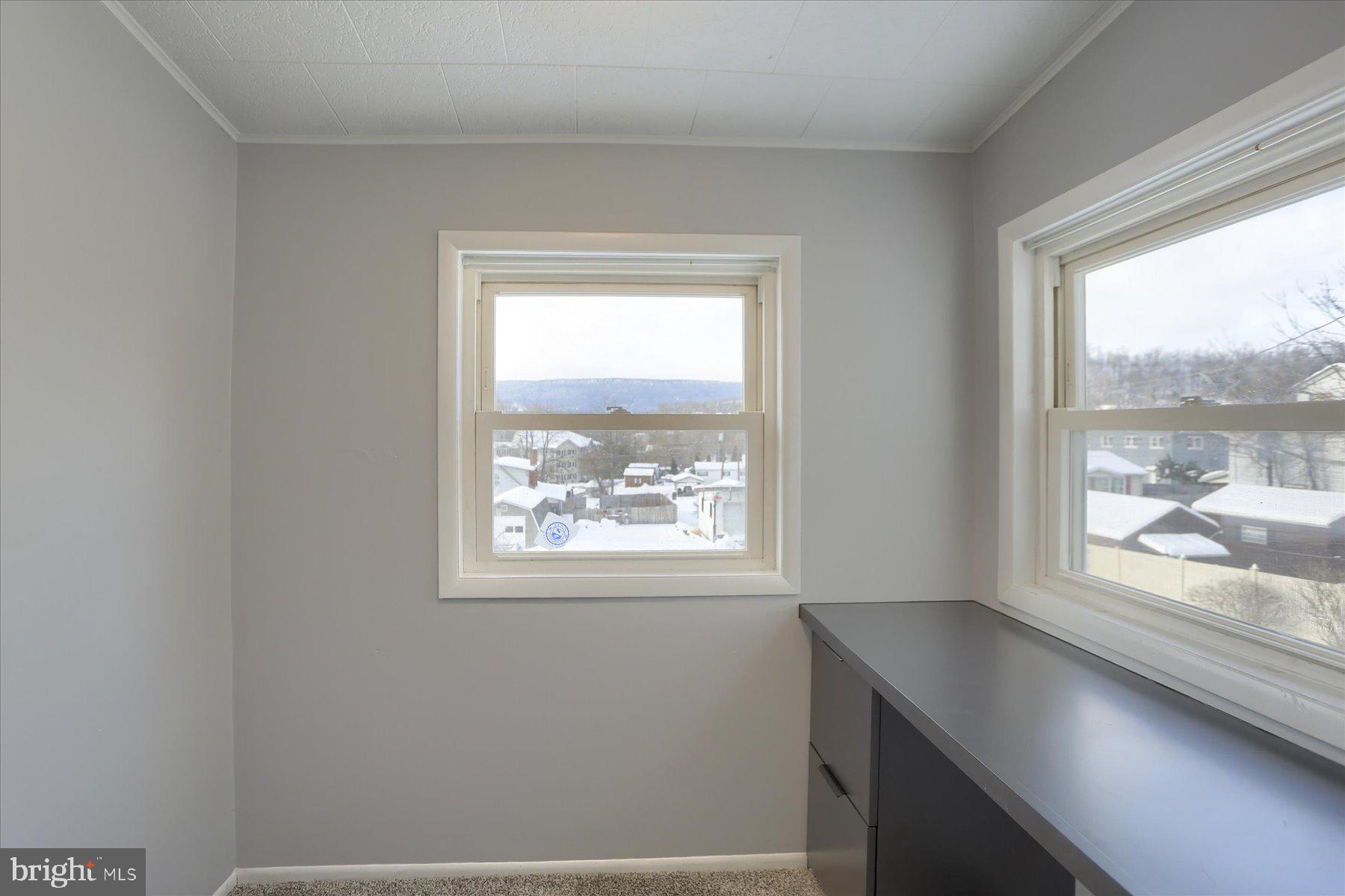 425 East Walnut Street Lewistown, PA 17044 - Photo 19 of 37