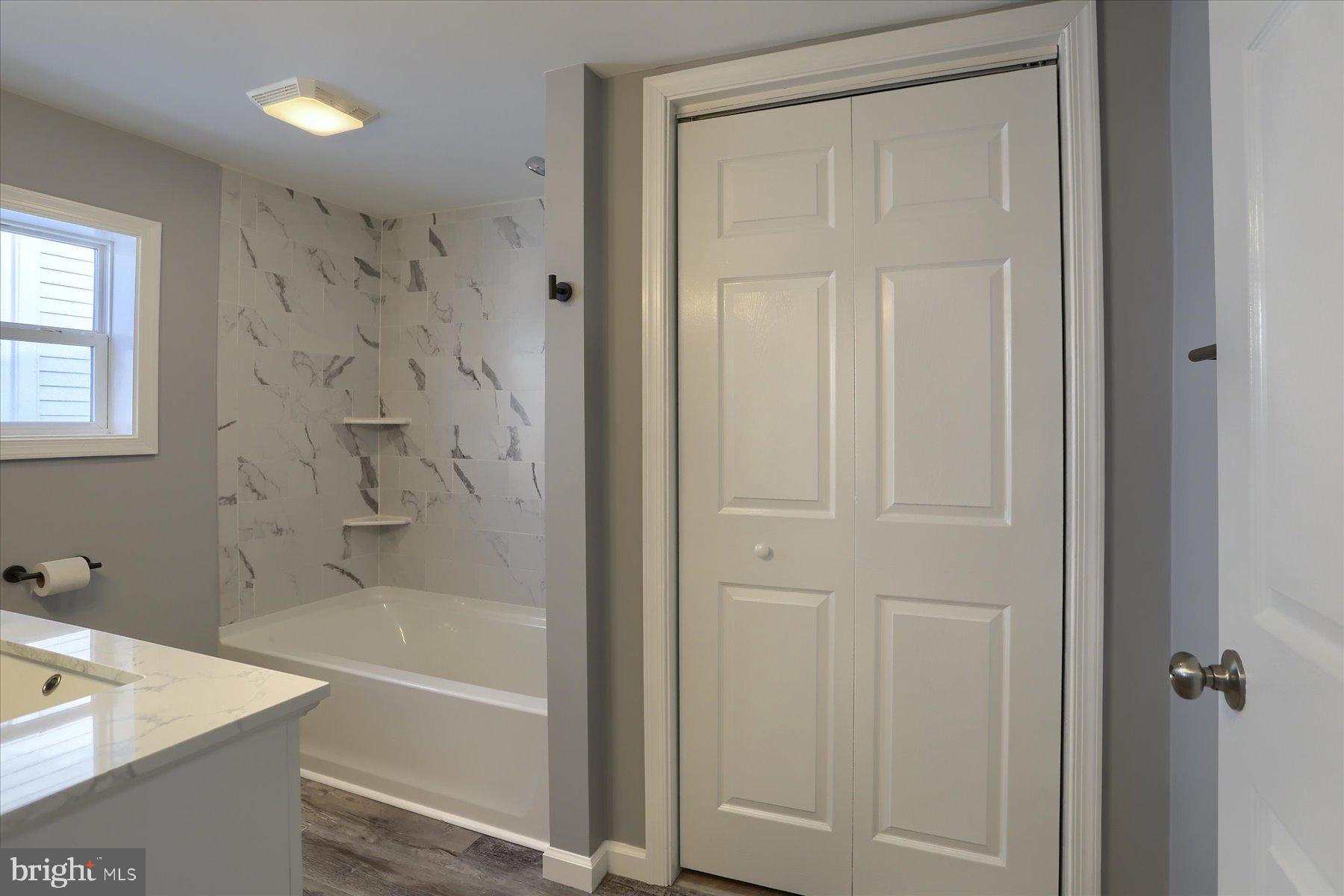 425 East Walnut Street Lewistown, PA 17044 - Photo 21 of 37