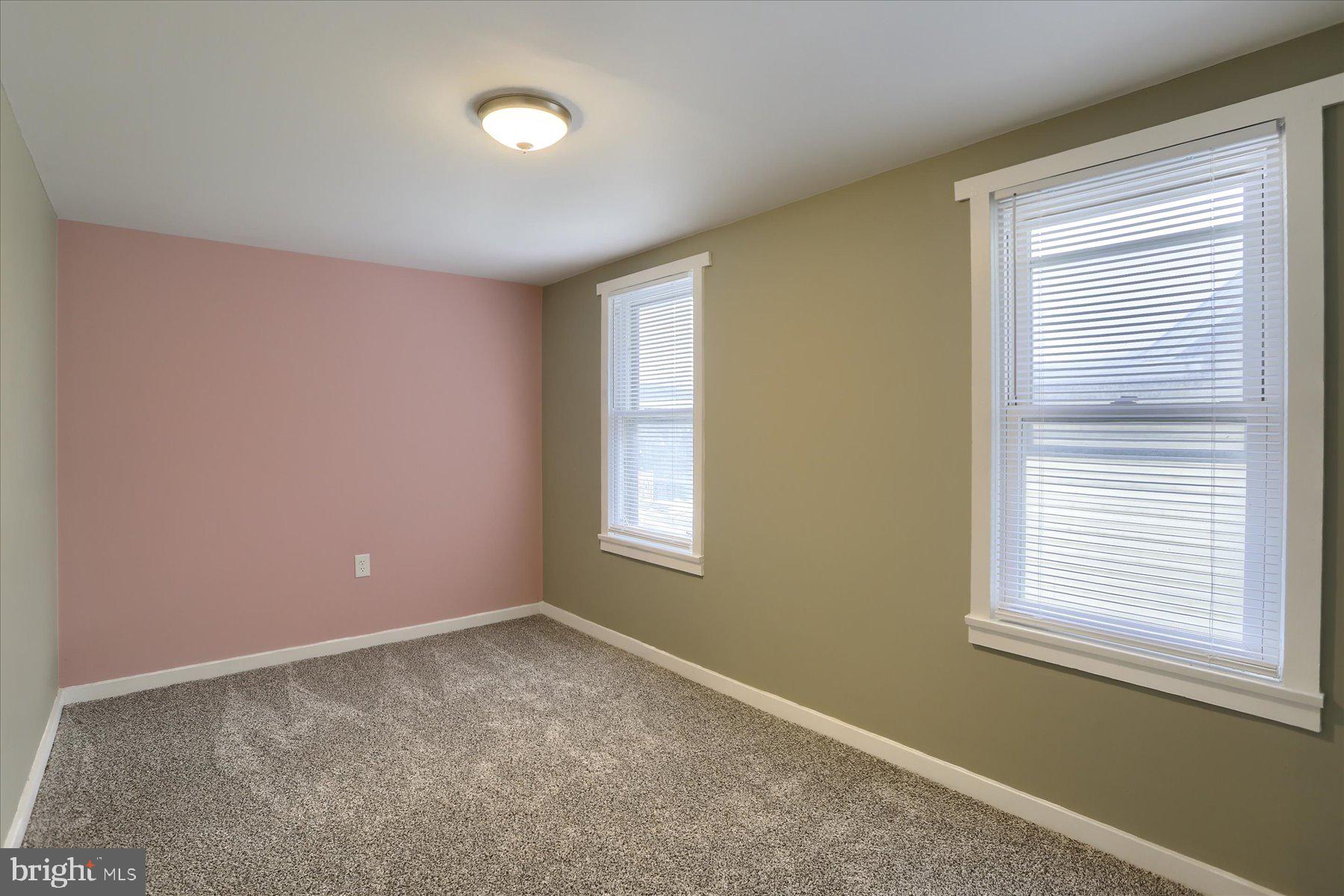 425 East Walnut Street Lewistown, PA 17044 - Photo 26 of 37