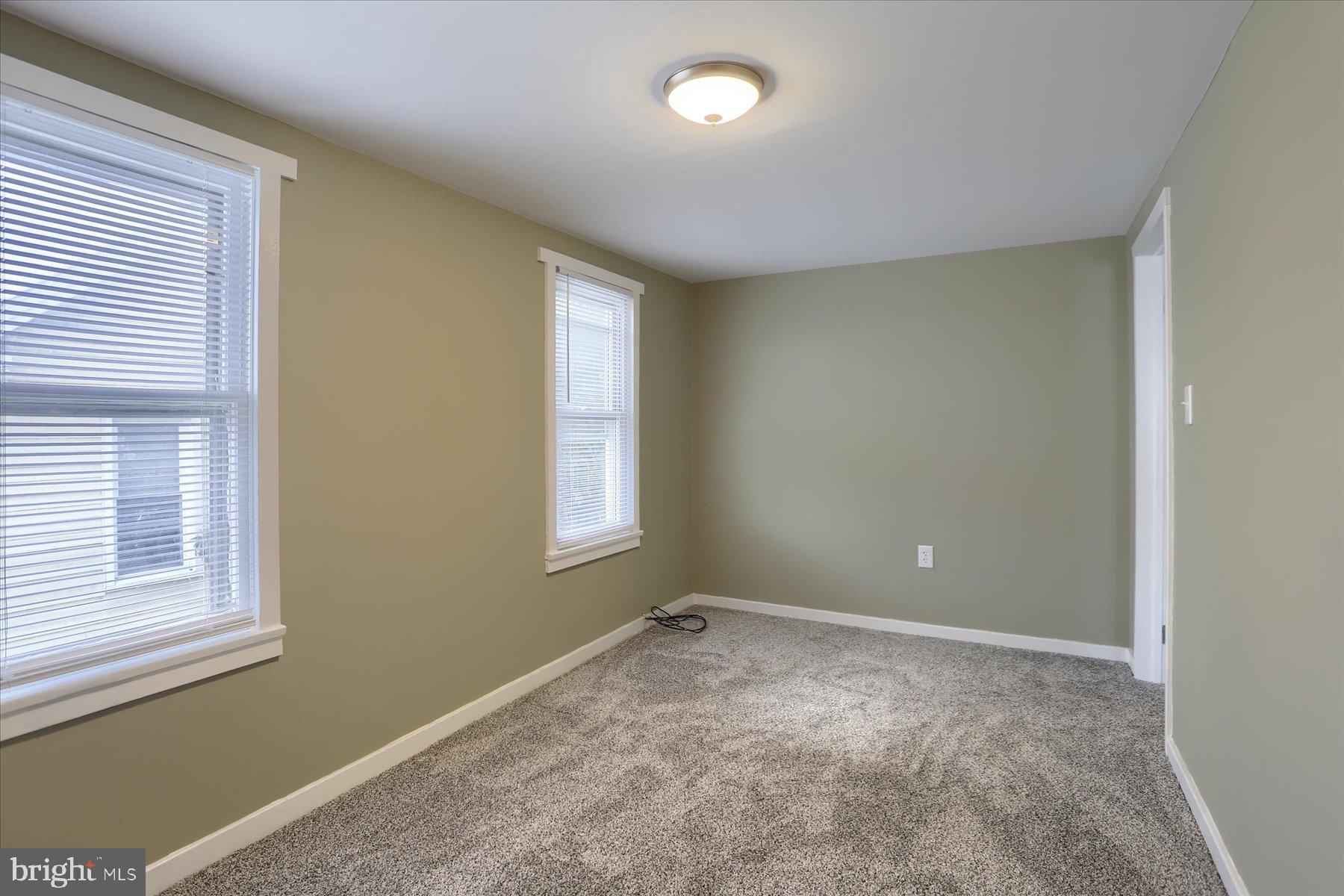 425 East Walnut Street Lewistown, PA 17044 - Photo 27 of 37