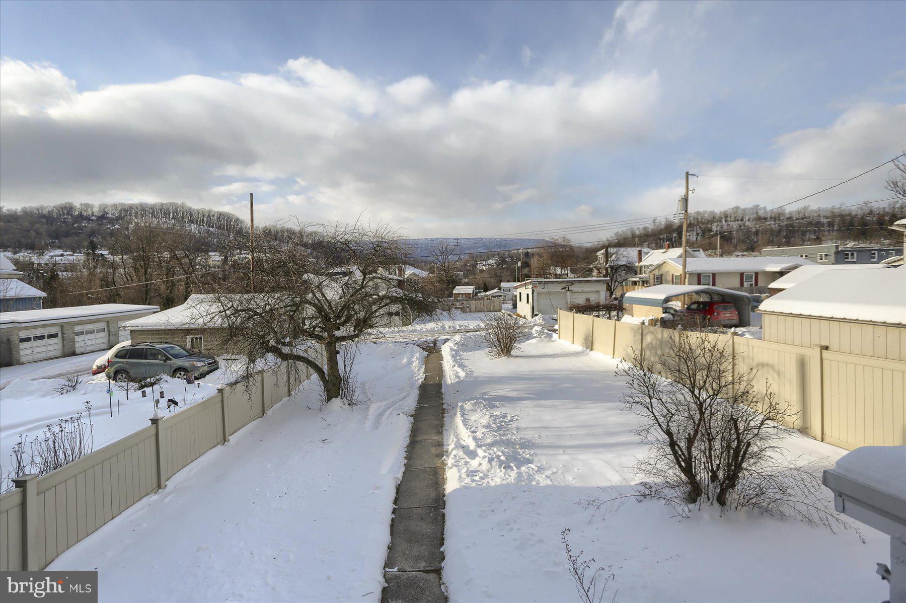 425 East Walnut Street Lewistown, PA 17044 - Photo 33 of 37