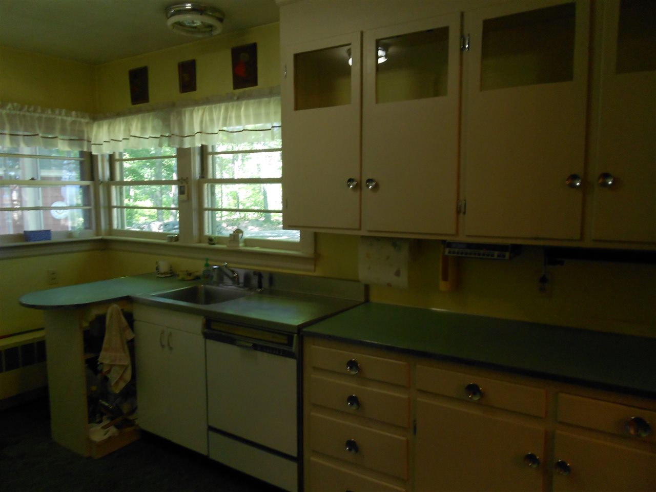 155 Gunstock Hill Road Gilford, NH 03249 - Photo 13 of 37