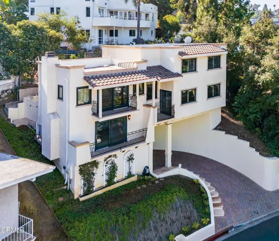 $1,495,000 | 1118 Oberlin Drive, Glendale, CA 91205