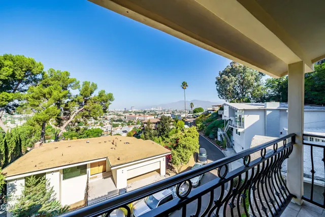 $1,495,000 | 1118 Oberlin Drive, Glendale, CA 91205