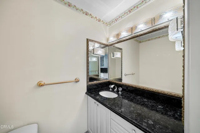 $1,495,000 | 1118 Oberlin Drive, Glendale, CA 91205