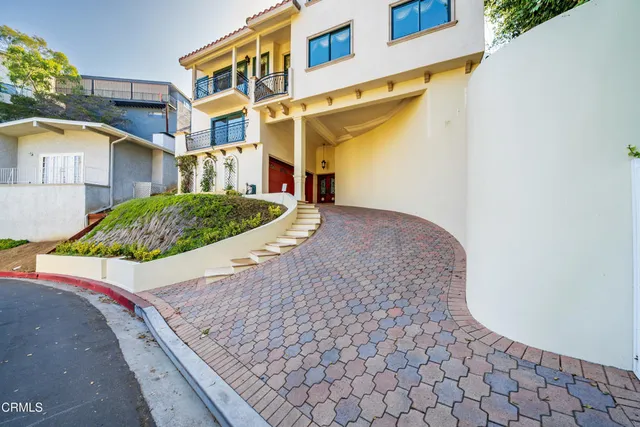 $1,495,000 | 1118 Oberlin Drive, Glendale, CA 91205