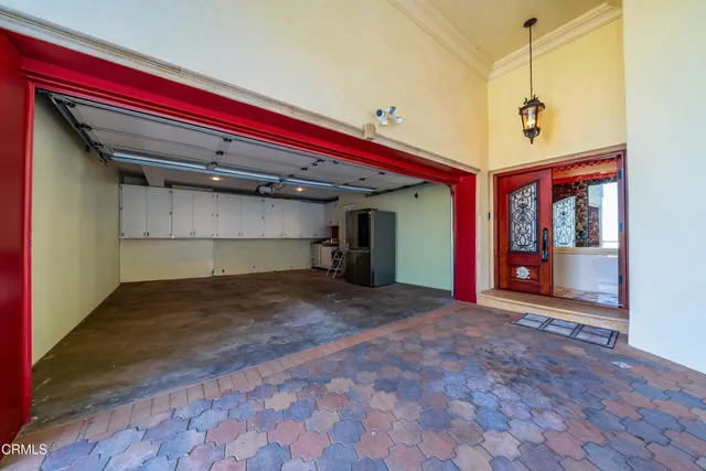 $1,495,000 | 1118 Oberlin Drive, Glendale, CA 91205