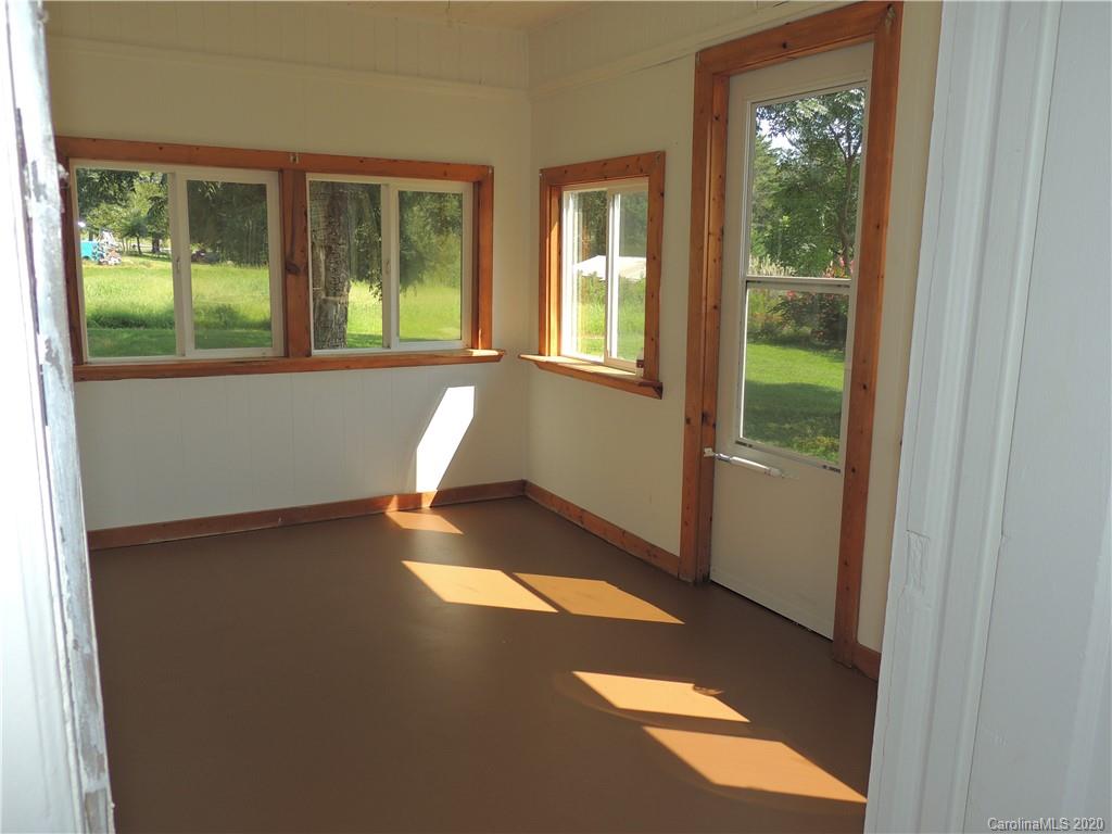 513 Terry Road Ellenboro, NC 28040 - Photo 5 of 28 Gallery Image 5