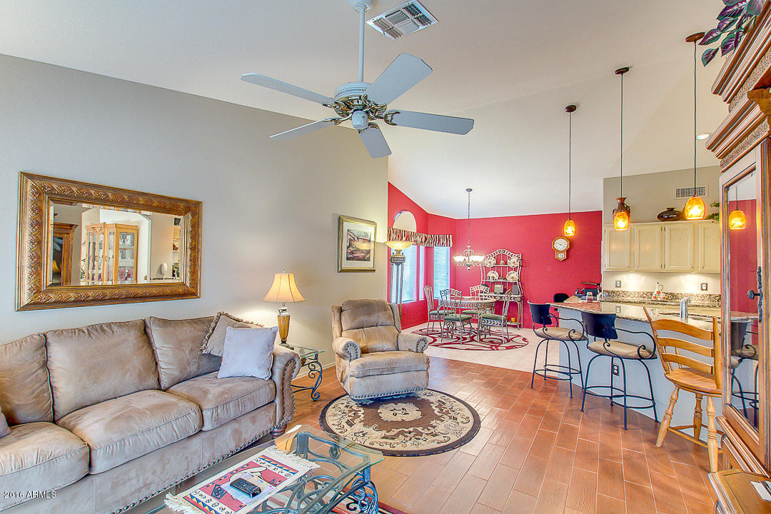 15724 Piccadilly Road Goodyear, AZ 85395 - Photo 12 of 39 13-Piccadilly