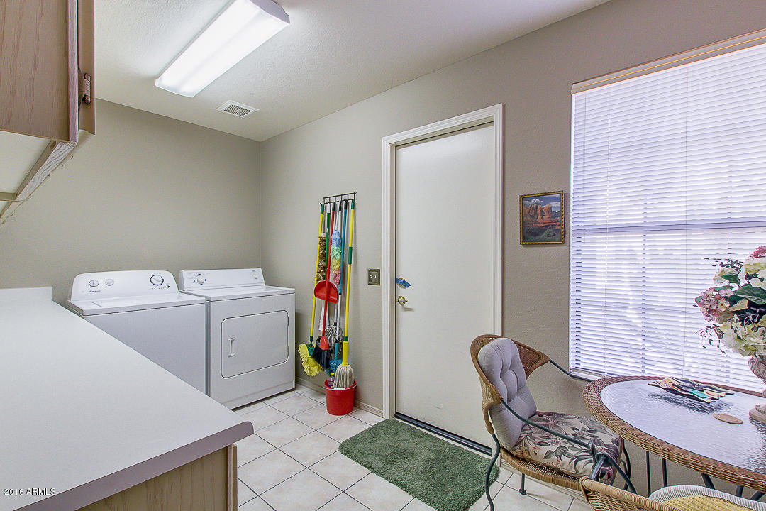 15724 Piccadilly Road Goodyear, AZ 85395 - Photo 30 of 39 33-Piccadilly