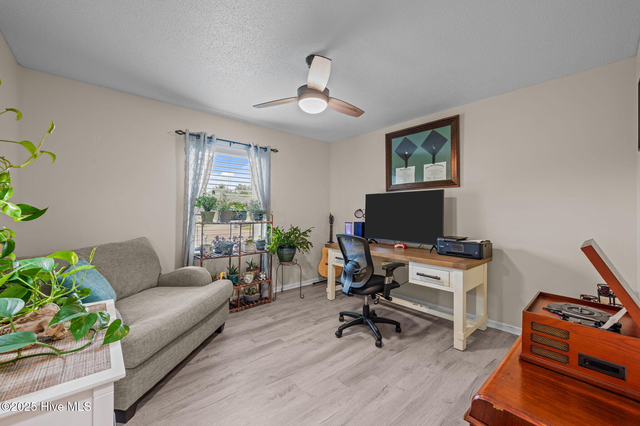 108 Poplar Road Havelock, NC 28532 - Photo 14 of 29 14-web-or-mls-DSC_7088