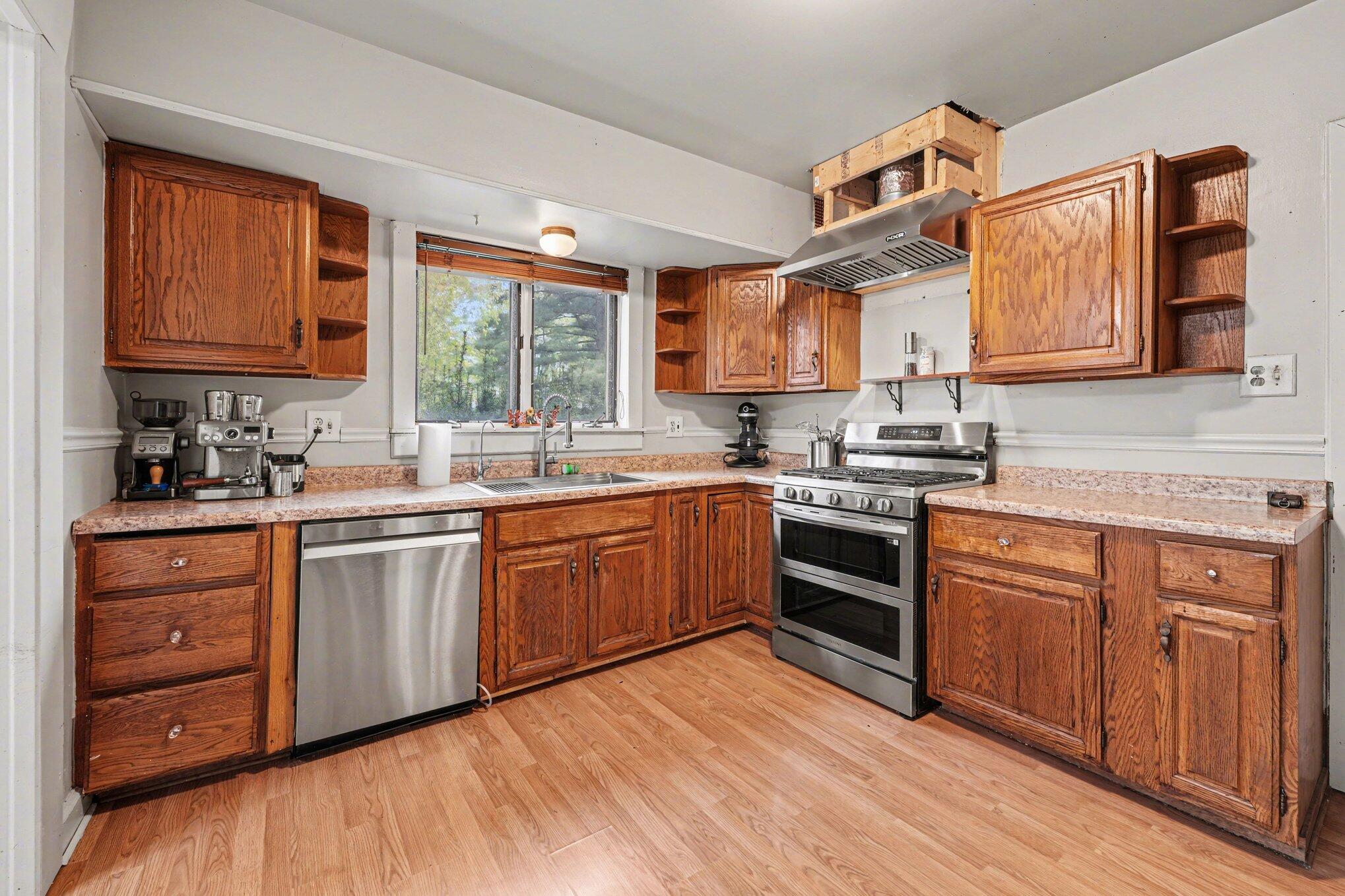 12706 Grant Street Crown Point, IN 46307 - Photo 10 of 26 2038x1358