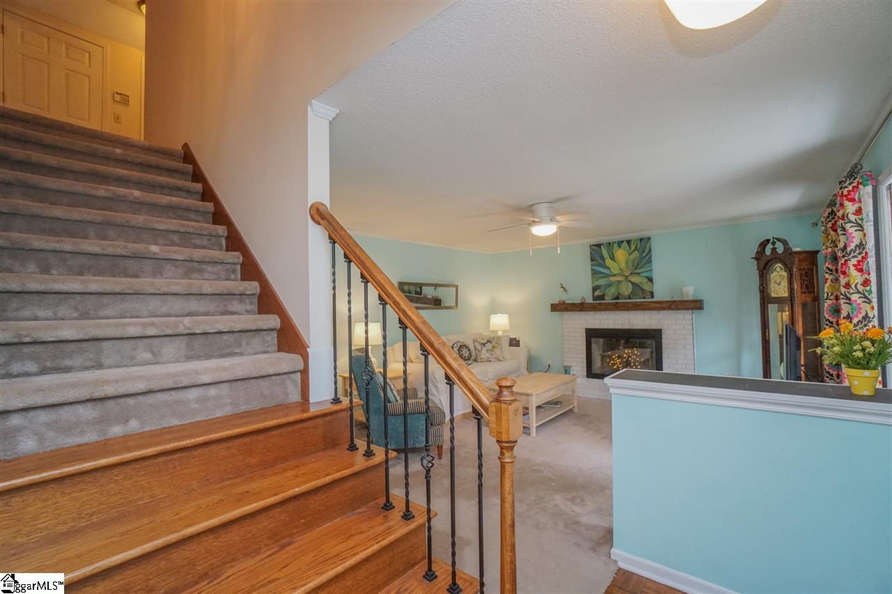 214 Spring View Lane Taylors, SC 29687 - Photo 23 of 34 Gallery Image 23
