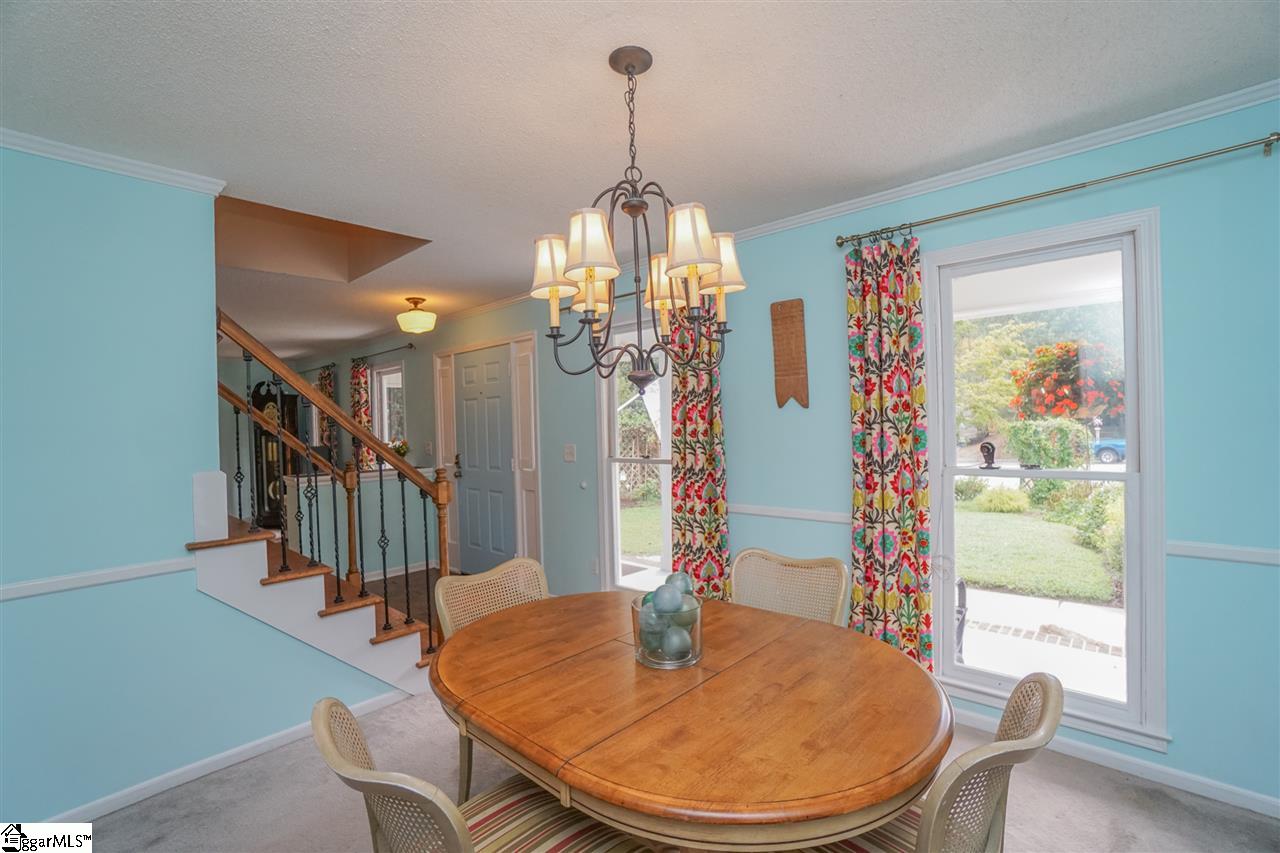 214 Spring View Lane Taylors, SC 29687 - Photo 10 of 34 Gallery Image 10