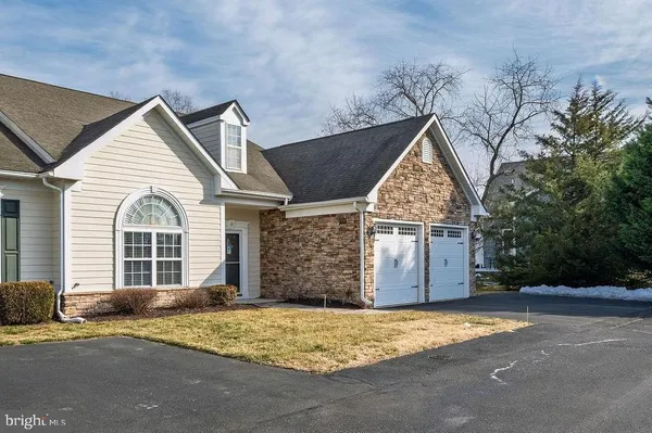 $450,000 | 9 Blue Stream Lane, Millville, DE 19967