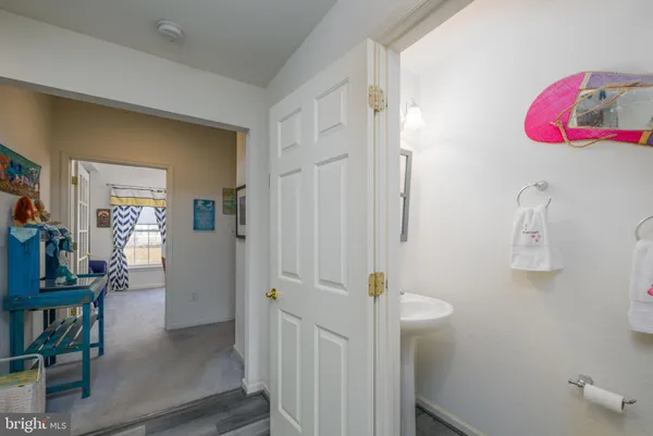 $450,000 | 9 Blue Stream Lane, Millville, DE 19967