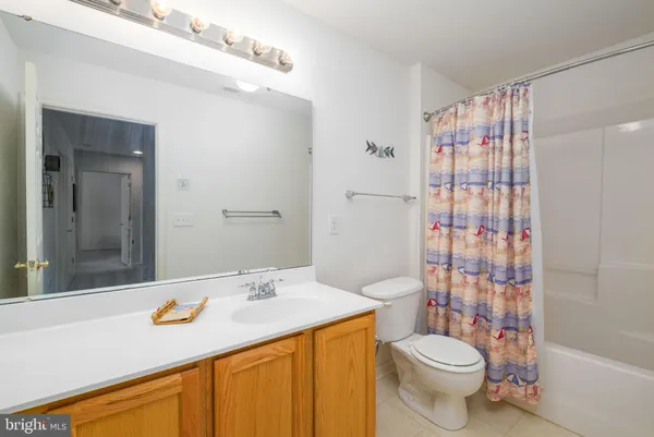 $450,000 | 9 Blue Stream Lane, Millville, DE 19967