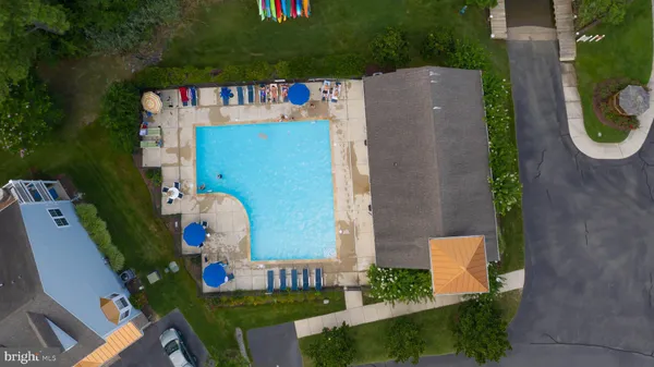 $450,000 | 9 Blue Stream Lane, Millville, DE 19967