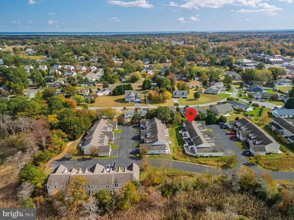 $450,000 | 9 Blue Stream Lane, Millville, DE 19967