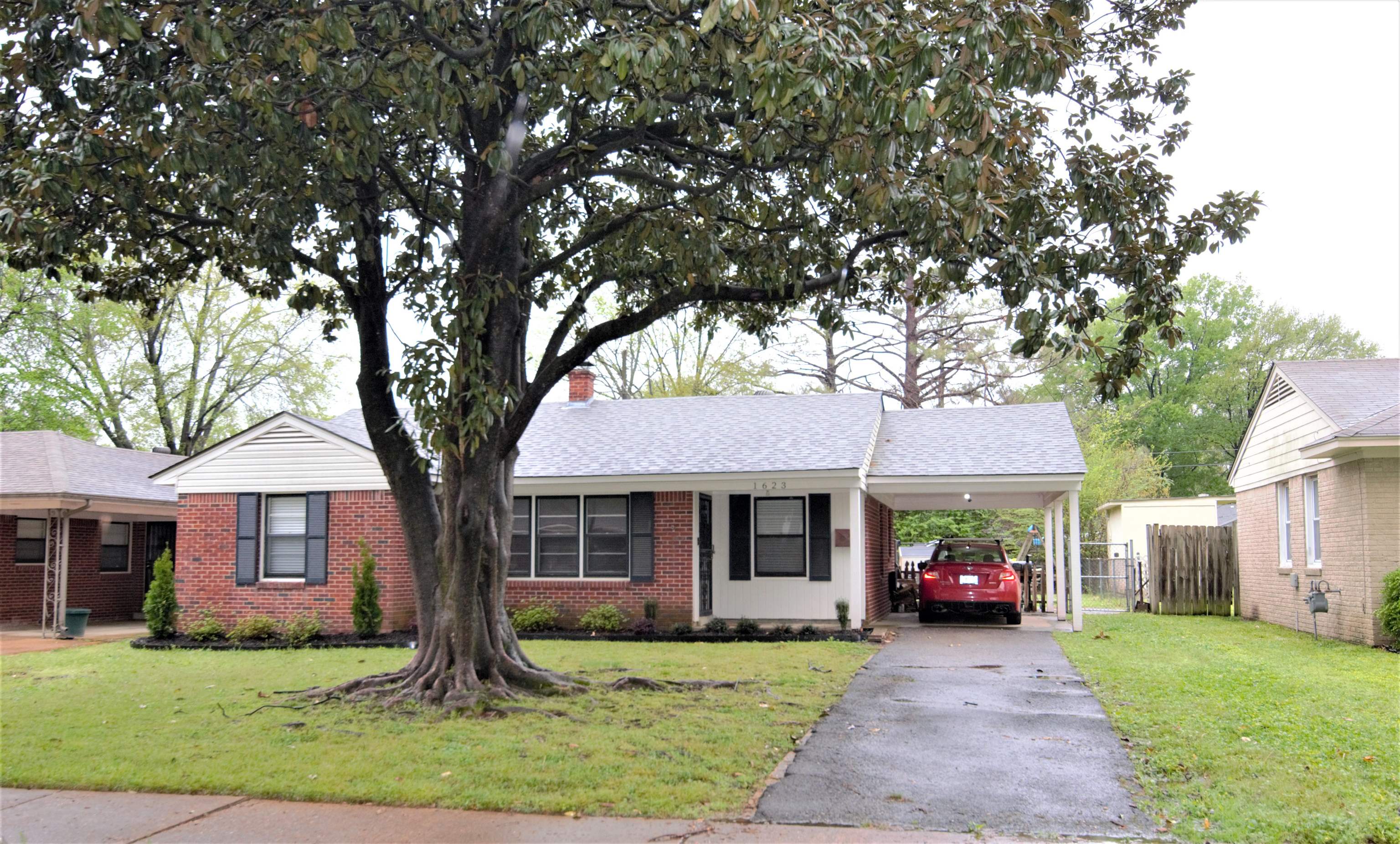 1623 Delmont Road Memphis, TN 38117 - Photo 1 of 16