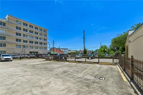 $219,000 | 1224 St Charles Avenue, Unit 200, New Orleans, LA 70130