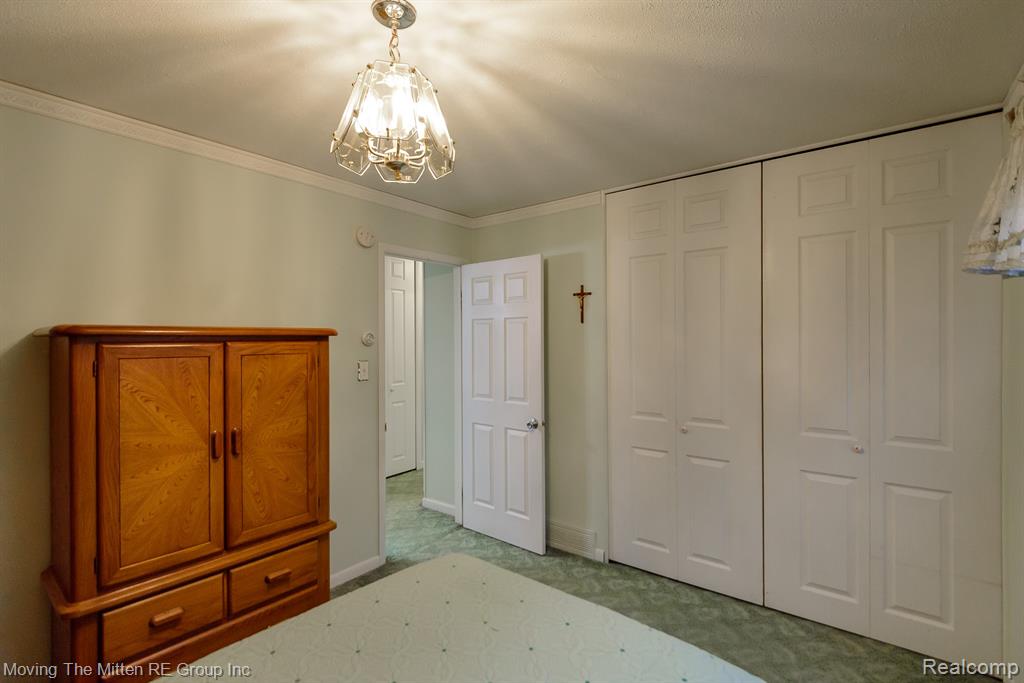 32623 Joy Road Westland, MI 48185 - Photo 12 of 34