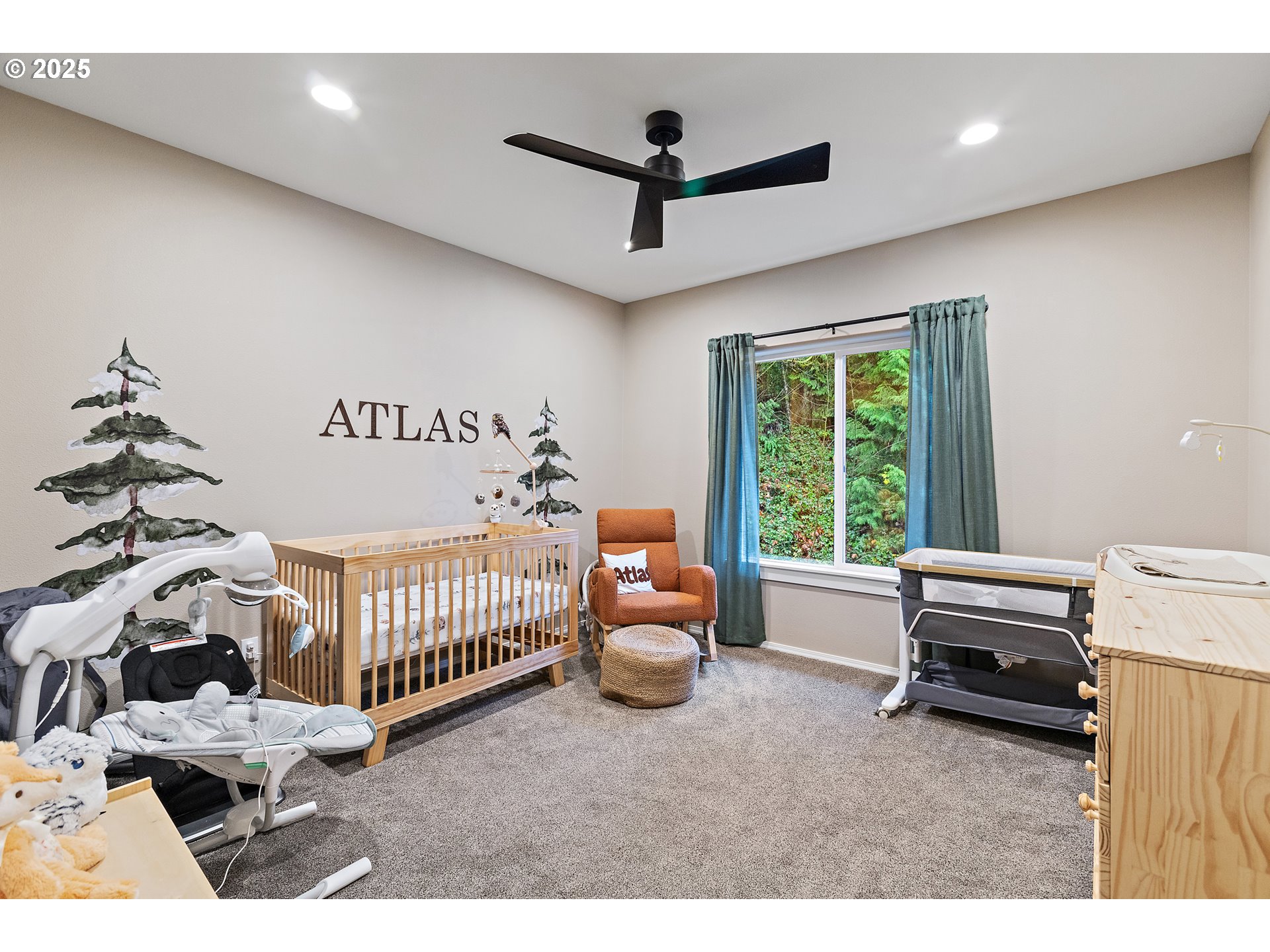 34321 Southeast Colorado Road Sandy, OR 97055 - Photo 19 of 44 Bedroom, Owner's Suite