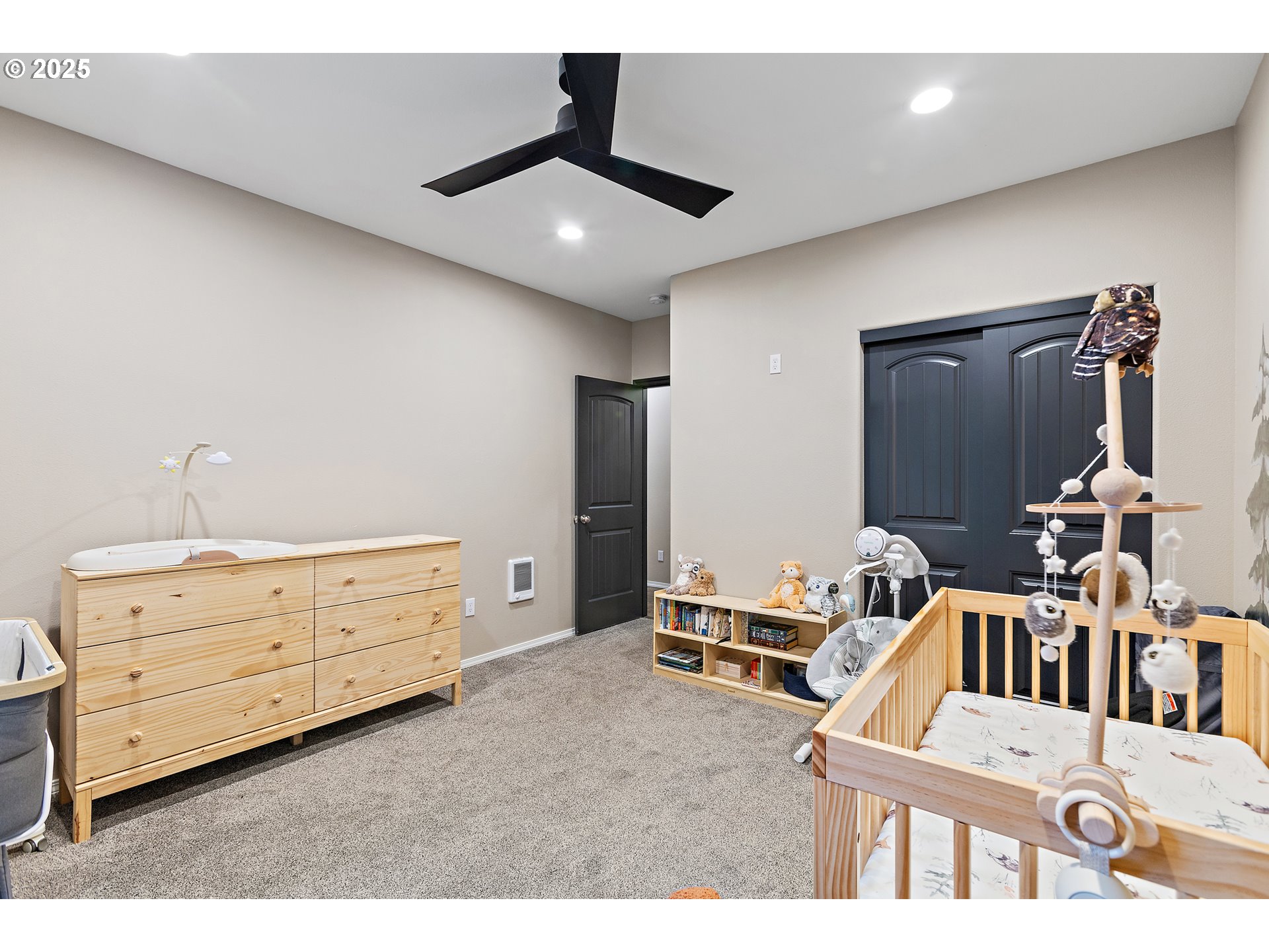 34321 Southeast Colorado Road Sandy, OR 97055 - Photo 20 of 44 Bedroom, Owner's Suite