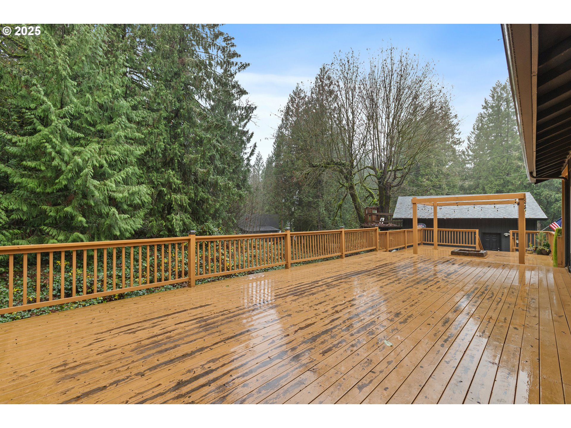 34321 Southeast Colorado Road Sandy, OR 97055 - Photo 36 of 44 Guest Quarters