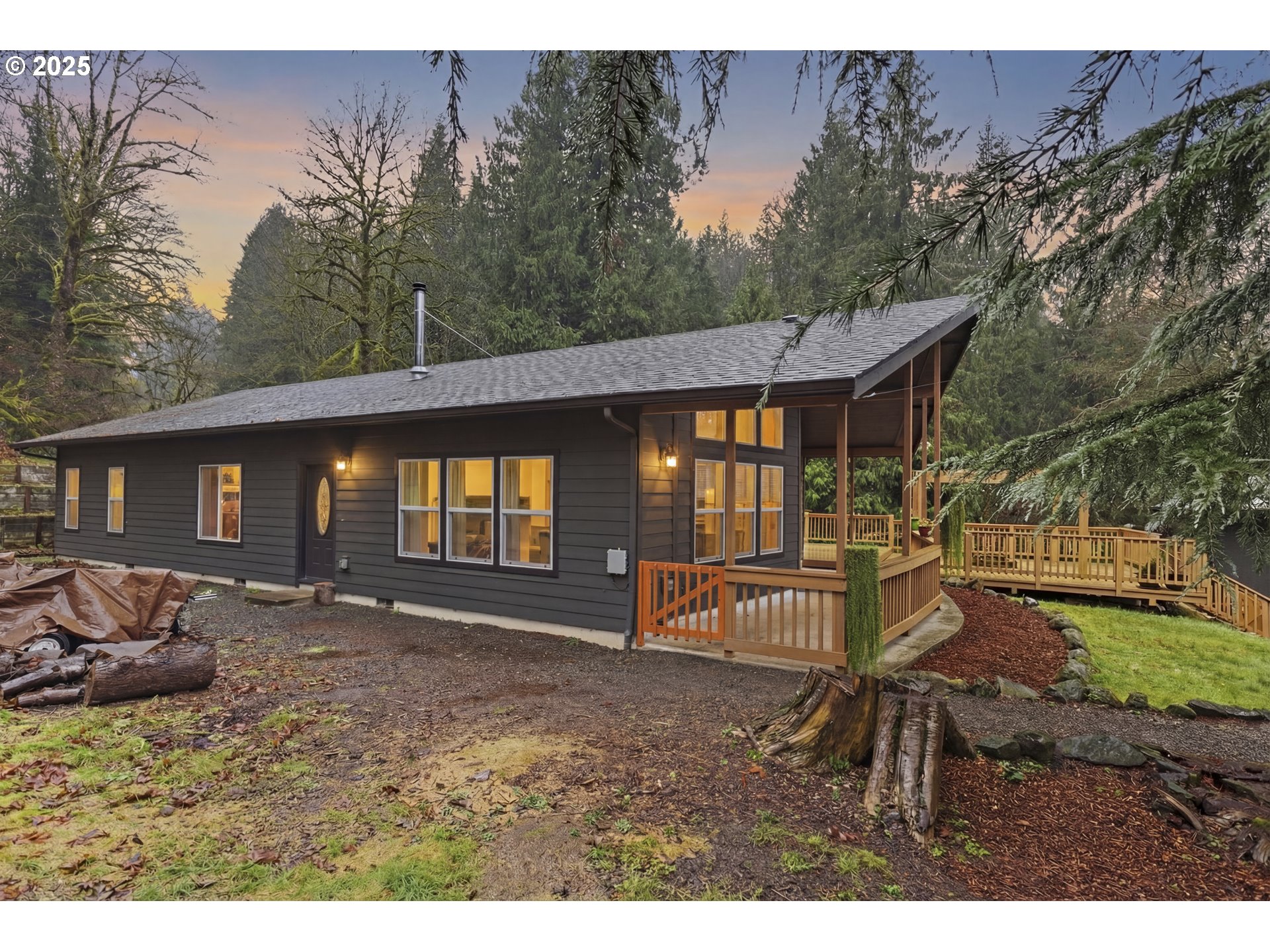 34321 Southeast Colorado Road Sandy, OR 97055 - Photo 7 of 44 Living Room