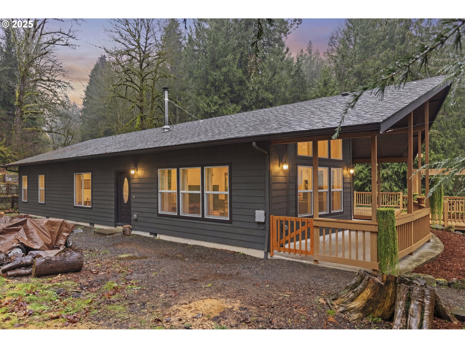 34321 Southeast Colorado Road Sandy, OR 97055 - Photo 8 of 44 Kitchen/Living Room
