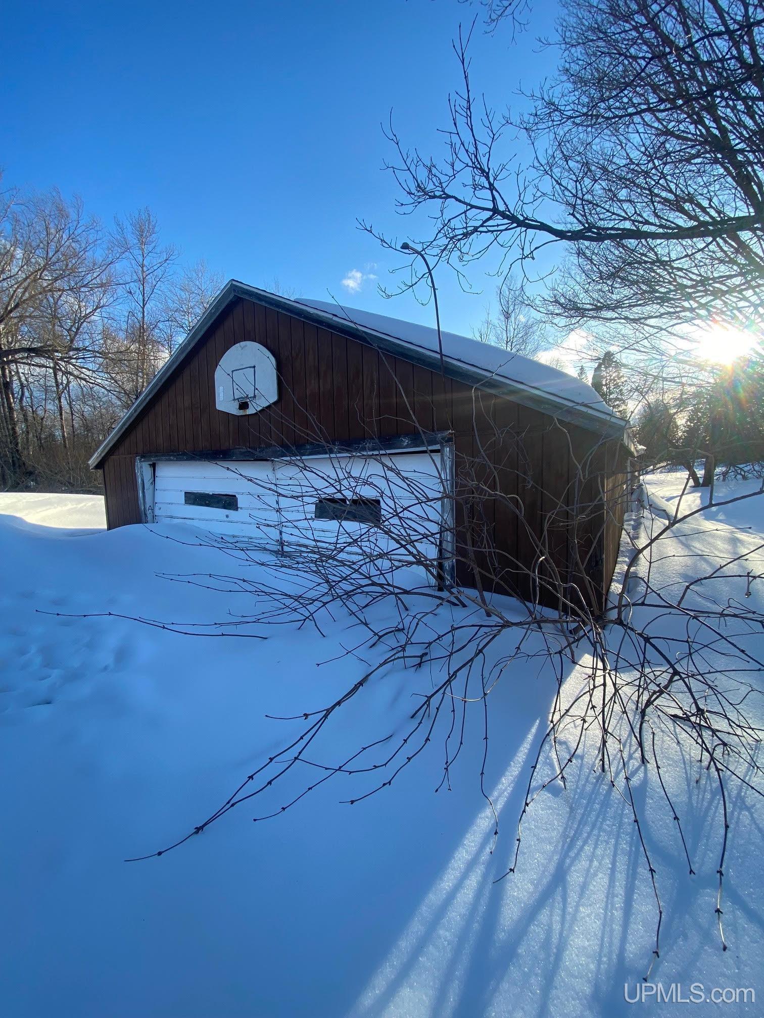 147 Lower Excelsior Street Ishpeming, MI 49849 - Photo 18 of 22