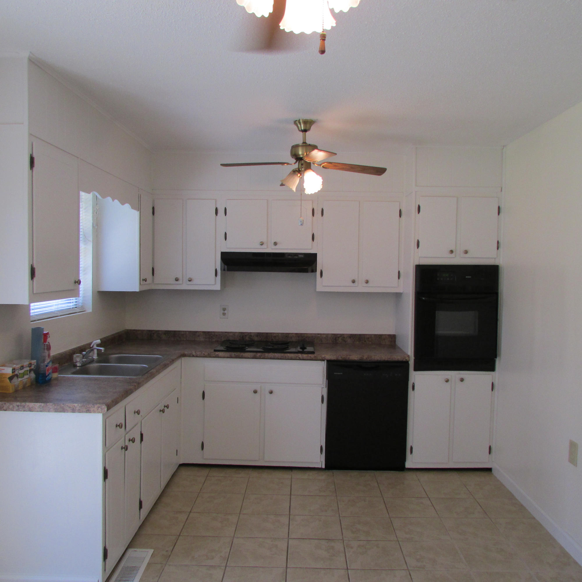 344 Sycamore Street Bean Station, TN 37708 - Photo 21 of 26 Sycamore 324
