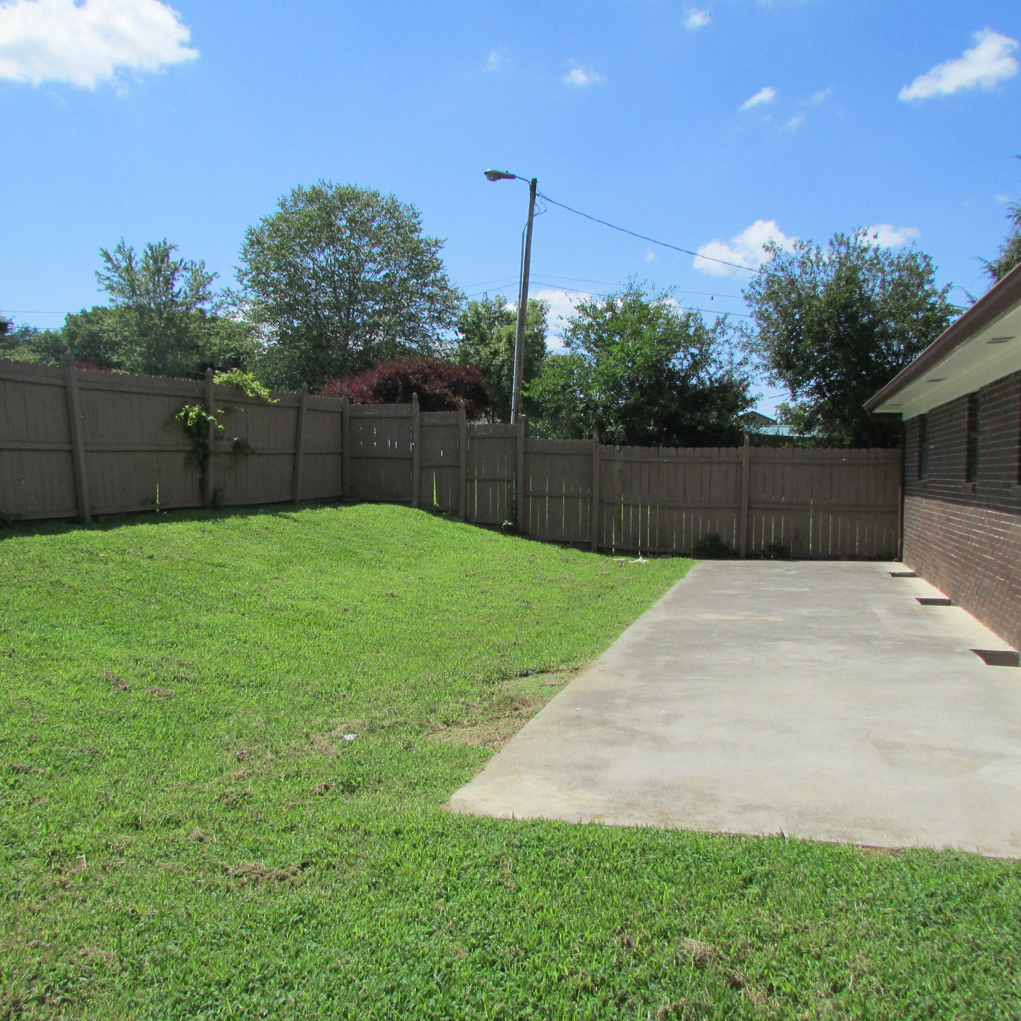 344 Sycamore Street Bean Station, TN 37708 - Photo 23 of 26 Sycamore 326