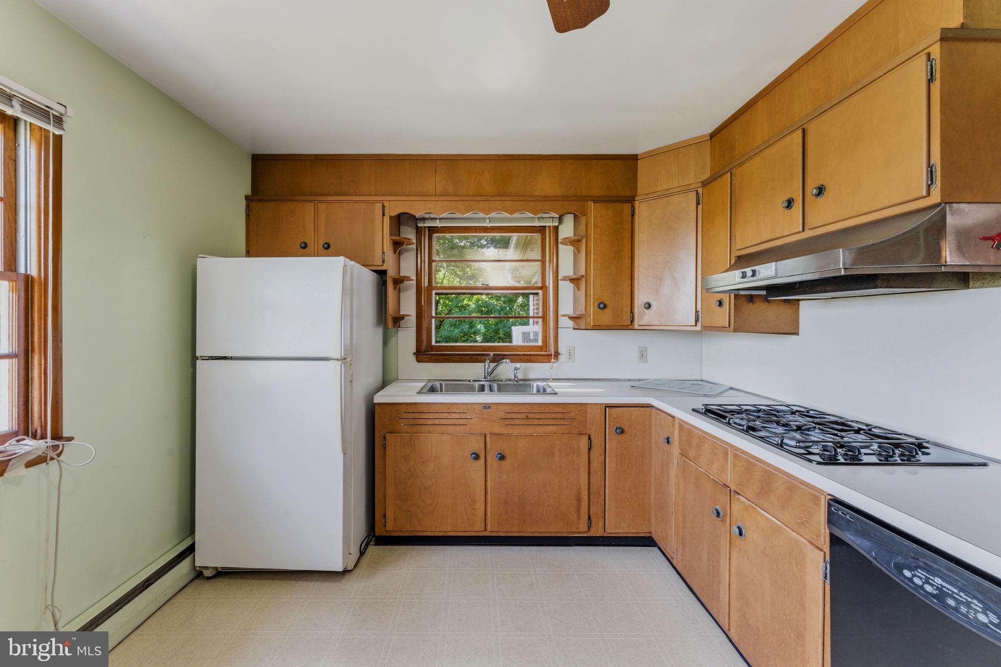 5049 Braddock Road Sykesville, MD 21784 - Photo 20 of 46