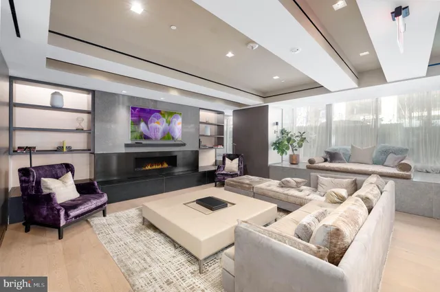 $9,500 | 2501 M Street Northwest, Unit 508, Washington, DC 20037