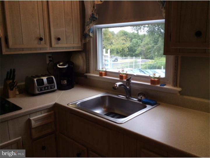 111 Bender Road Hatboro, PA 19040 - Photo 10 of 15 Kitchen