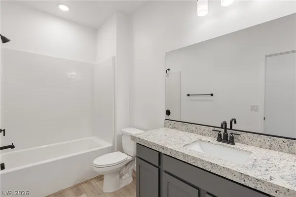$2,050 | 194 Wewatta Avenue, Henderson, NV 89011