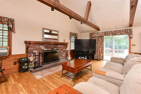 103 Shrine Road Norwell, MA 02061 - Photo 13 of 27 Gallery Image 13