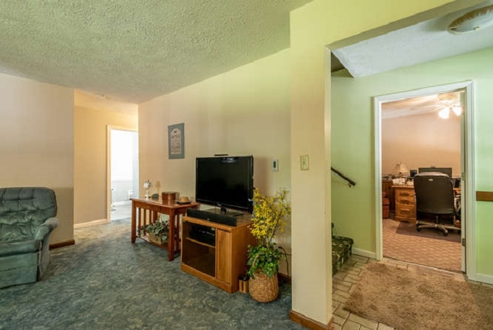 6565 West Duvall Road Bloomington, IN 47403 - Photo 22 of 36