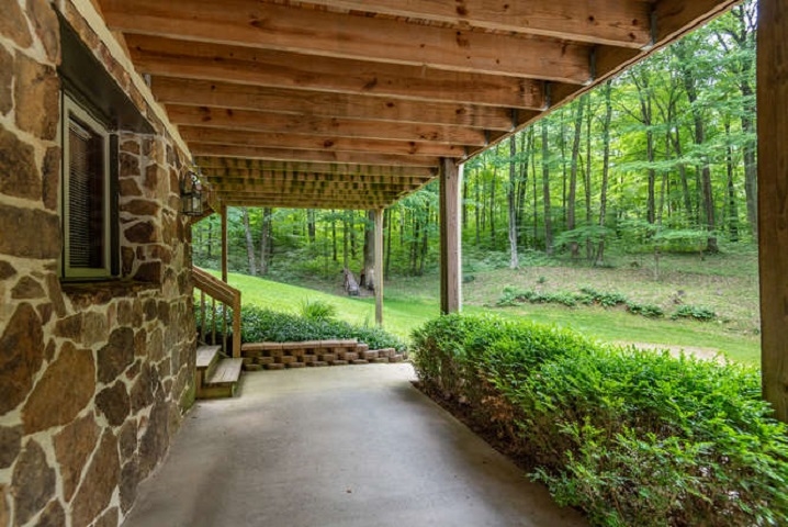 6565 West Duvall Road Bloomington, IN 47403 - Photo 7 of 36