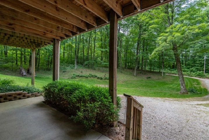6565 West Duvall Road Bloomington, IN 47403 - Photo 8 of 36