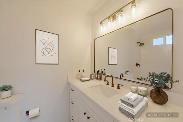 $399,900 | 21435 Zuni Road, Apple Valley, CA 92307